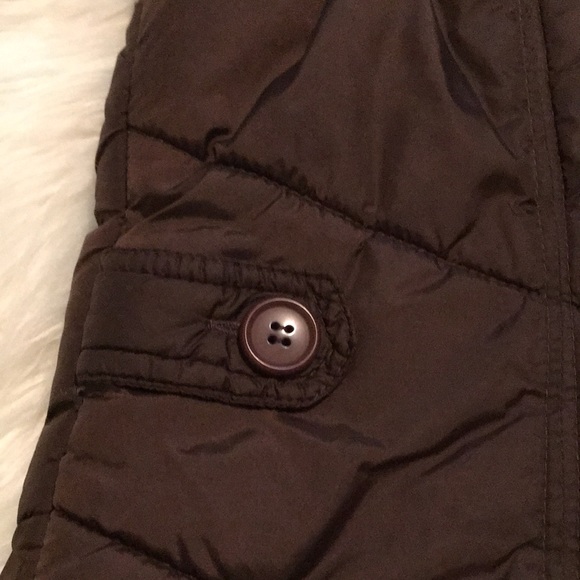 Vest - Picture 4 of 5